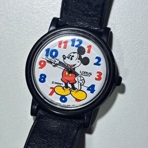 90's Lorus Disney Mickey Mouse Moving Arms Quartz Watch -